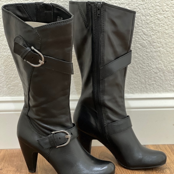Edith Black Leather Boots 7 1/2 with 3" Heel they will fit sz 8 - Picture 1 of 4